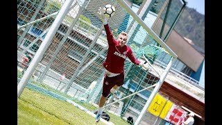 Александр Максименко: «Подарю Дасаеву раритетные перчатки»