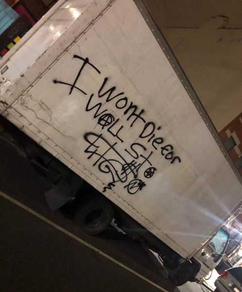 "I will not die for Wall St"
Seen in Crown Heights, Brook...