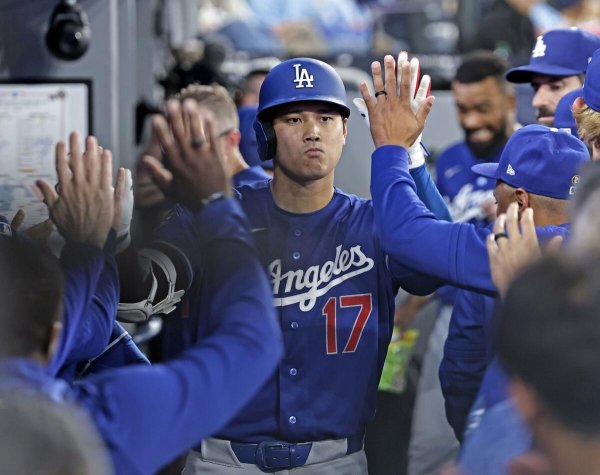 Baseball: Ohtani goes deep in back-to-back games as Dodgers beat Blue Jays