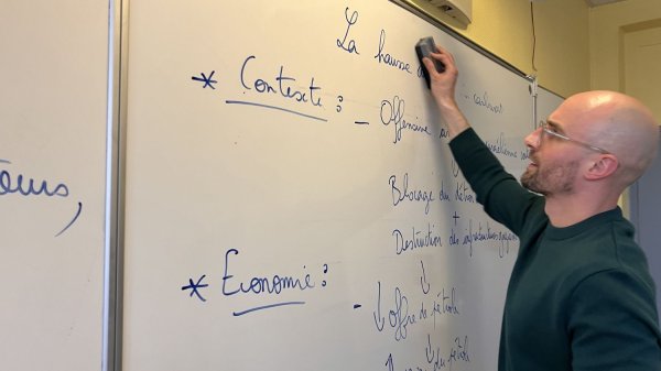 REPORTAGE. "Cela a un impact direct sur leur vie quotidienne"’: quand l'actualit&eacute; au Moyen-Orient r&eacute;sonne avec les cours de SES de lyc&eacute;ens