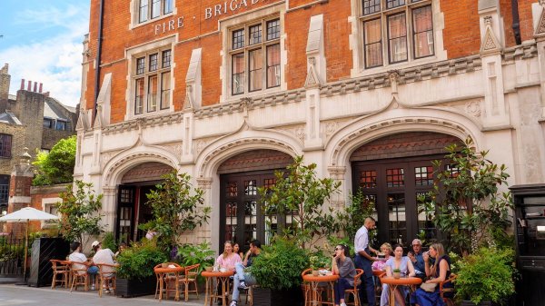 London’s ’prettiest walk’ takes you past cafes, bookshops and special street