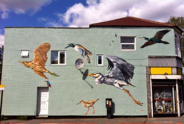 The finished wall on Coppermill Lane London E17

It's a g...