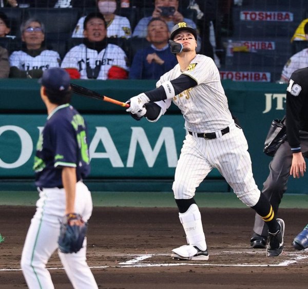 【阪神】佐藤輝明「最低限の仕事はできたかな」初回同点犠飛で２試合連続打点　今季９打点目