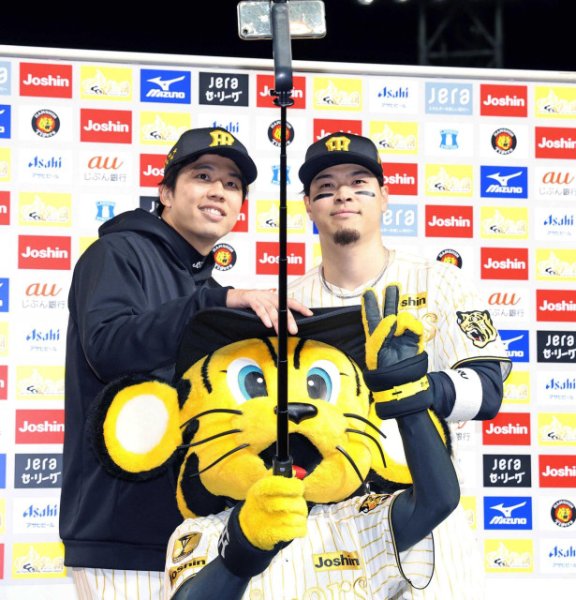 阪神・佐藤輝の驚くべき観察眼　「あいつの打撃はすごいですよ。ファームの試合も見てますから」（デイリースポーツ）｜ｄメニューニュース