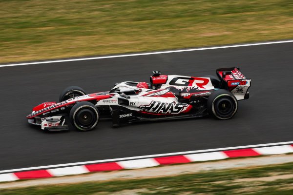 Esteban Ocon contre vents et marées au Grand Prix du Japon