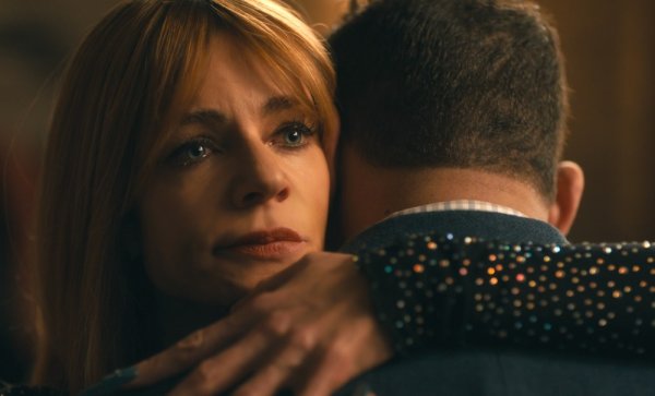 Kaitlin Olson Breaks Down the ’High Potential  Season 2 Finale: Where Morgan and Karadec Stand, Roman s Disappearance and Is [SPOILER] Dead?