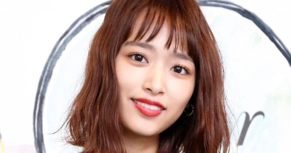 オリコンニュース：近藤千尋、娘たちのために購入した勉強机を披露「真っ白、素敵…！」「この椅子、足置けてめっちゃいい～！」　3児の母、夫はジャンポケ太田 | 毎日新聞