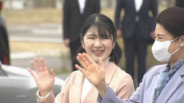 愛子さま、原発警備にあたった町民に質問も　天皇ご一家、2日間の被災地視察　福島 | TBS NEWS DIG