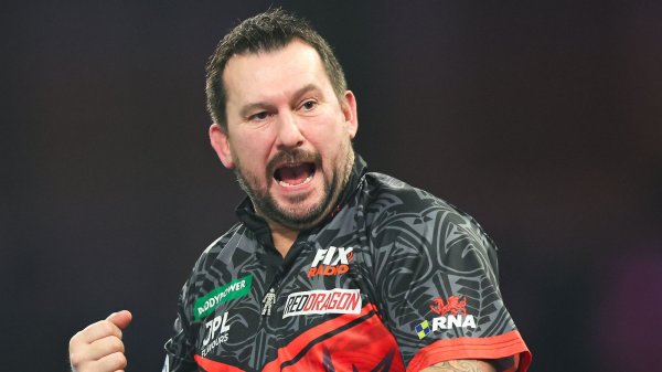Premier League Darts: Live updates, scores, videos from Night 10 in Brighton with Luke Litter, Gian van Veen, Luke Humphries in action