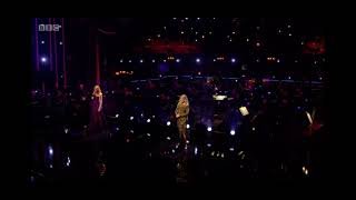 Amanda Holden & Sheridan Smith - I Know Him So Well (LIVE)