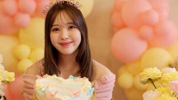 【 藤田ニコル 】妊娠で「どの体勢で寝ても苦しい」睡眠しづらさを投稿　フォロワーから「変形抱き枕」「タオルで調節」アドバイス続々 | TBS NEWS DIG