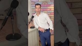 Schumer: Trump’s a “military moron”