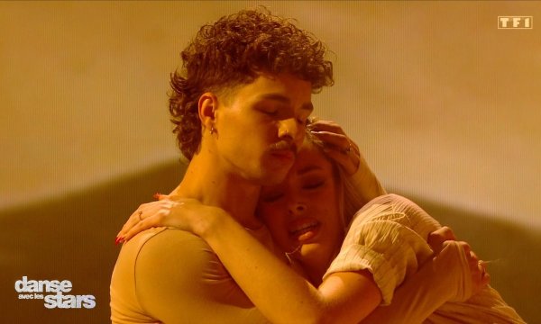 Danse avec les stars 2026 - Sur un freestyle, Emma et Dorian Rollin – "Chandelier" de Sia - Danse avec les stars | TF1+