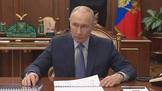 «Мошенникам не уйти!»: Путин потребовал ответственности банков и операторов