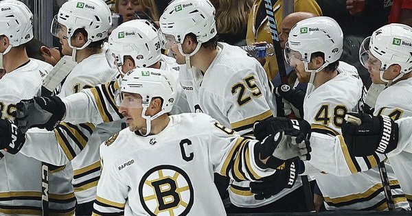 «Оттава» и «Бостон» вышли в плей-офф