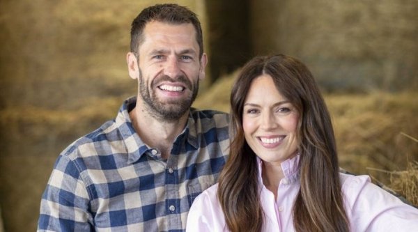 Kelvin and Liz Fletcher, stars of the ITV show Fletchers ...