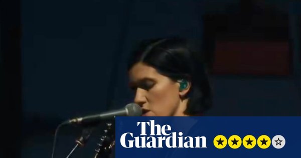 The xx at Coachella review – indie trio reunites for spellbinding, rangy set