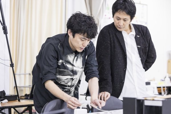 舞台『ナルキッソスの怒り』成河×藤田俊太郎対談＋稽古場レポート「きっと最後に見えるもの」 | SPICE - エンタメ特化型情報メディア スパイス