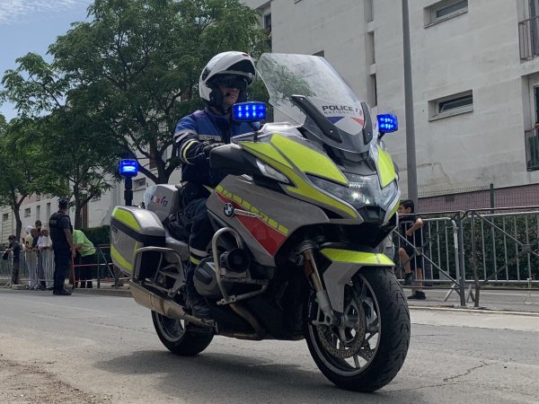 Un adolescent interpellé après un refus d'obtempérer au volant d'une voiture volée