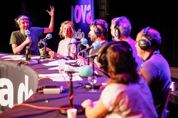 Audiences radio : France Inter continue d’être l’antenne la plus écoutée de France, Radio Nova progresse de manière spectaculaire