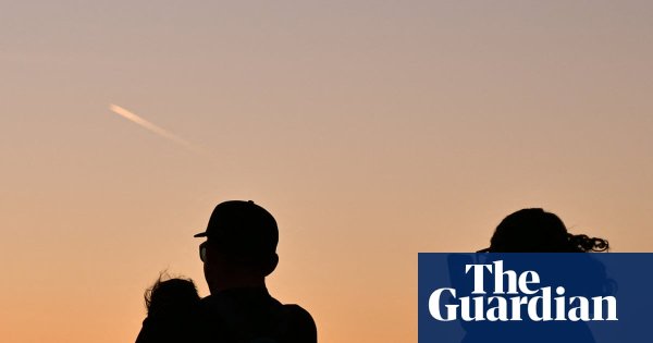 Are we heading for ‘super El Niño’ – and what could we expect?