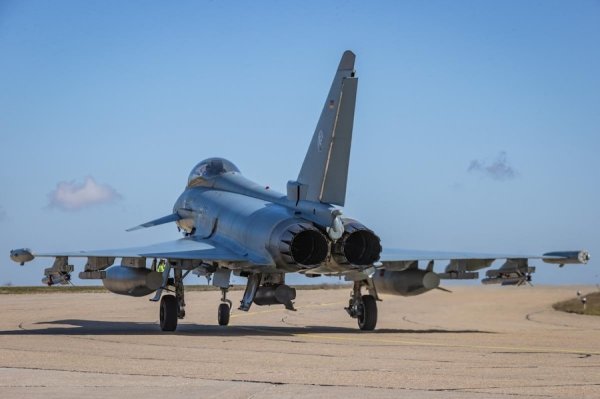 German Eurofighters hand over NATO Air Policing mission in Romania to RAF Typhoons
