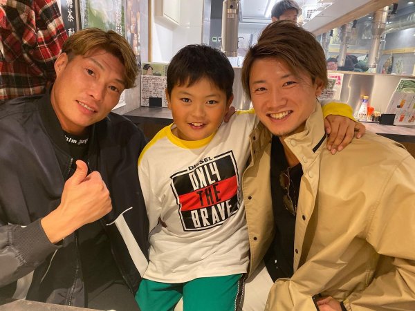 将も野球選手なれるかな🥺
この写真は焼いて飾ろう❤️ #糸井嘉男　#糸ちゃん　#糸井ゆうて怒られてた　#糸ちゃんて...