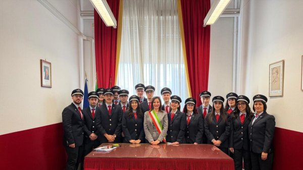 Nel Lazio 15 nuovi capitreno, ragazze e ragazzi tutti under 30 - Notizie - Ansa.it