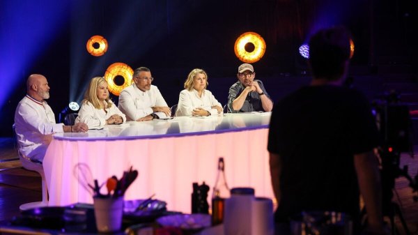 « Top Chef » : brigades supprimées, chefs absents, candidats moins marquants… Pourquoi la mayonnaise prend moins